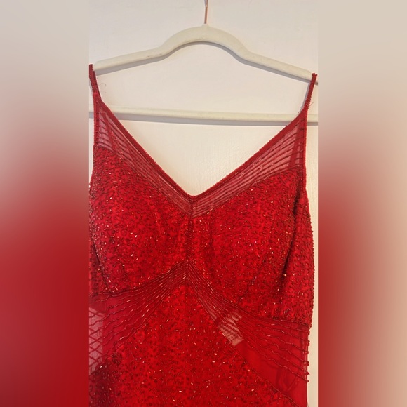 Stunning scala silk beaded gown - Picture 8 of 16